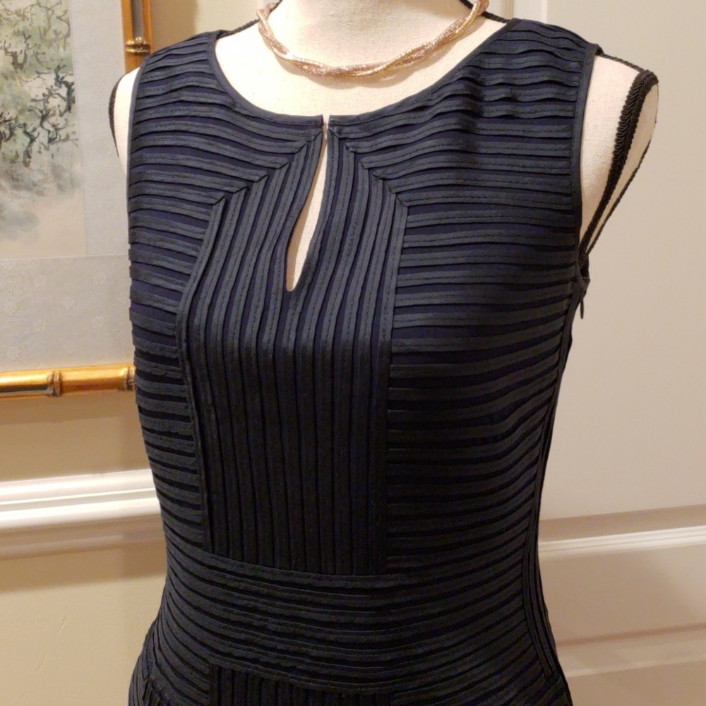 Exquisite Courage.b Navy dress 6 EUC